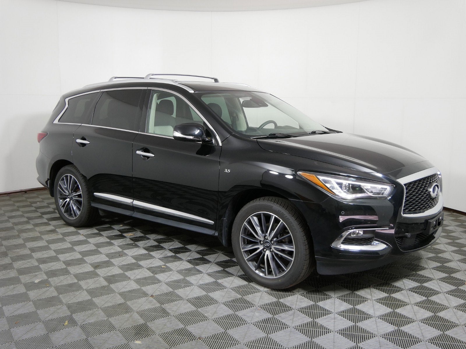 Used 2020 INFINITI QX60 SIGNATURE EDITION with VIN 5N1DL0MM1LC544902 for sale in Minneapolis, Minnesota
